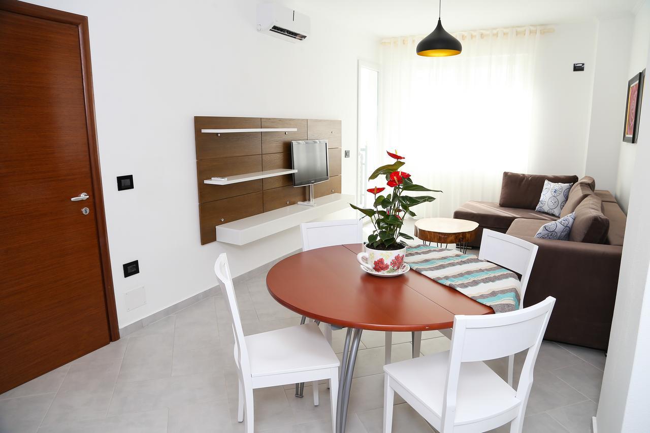 Carpe Diem Apartments-Hotel Shëngjin Εξωτερικό φωτογραφία