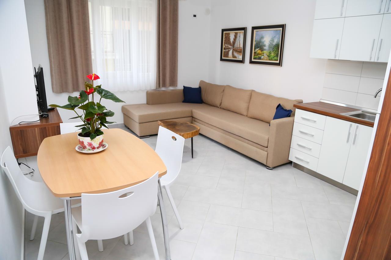 Carpe Diem Apartments-Hotel Shëngjin Εξωτερικό φωτογραφία